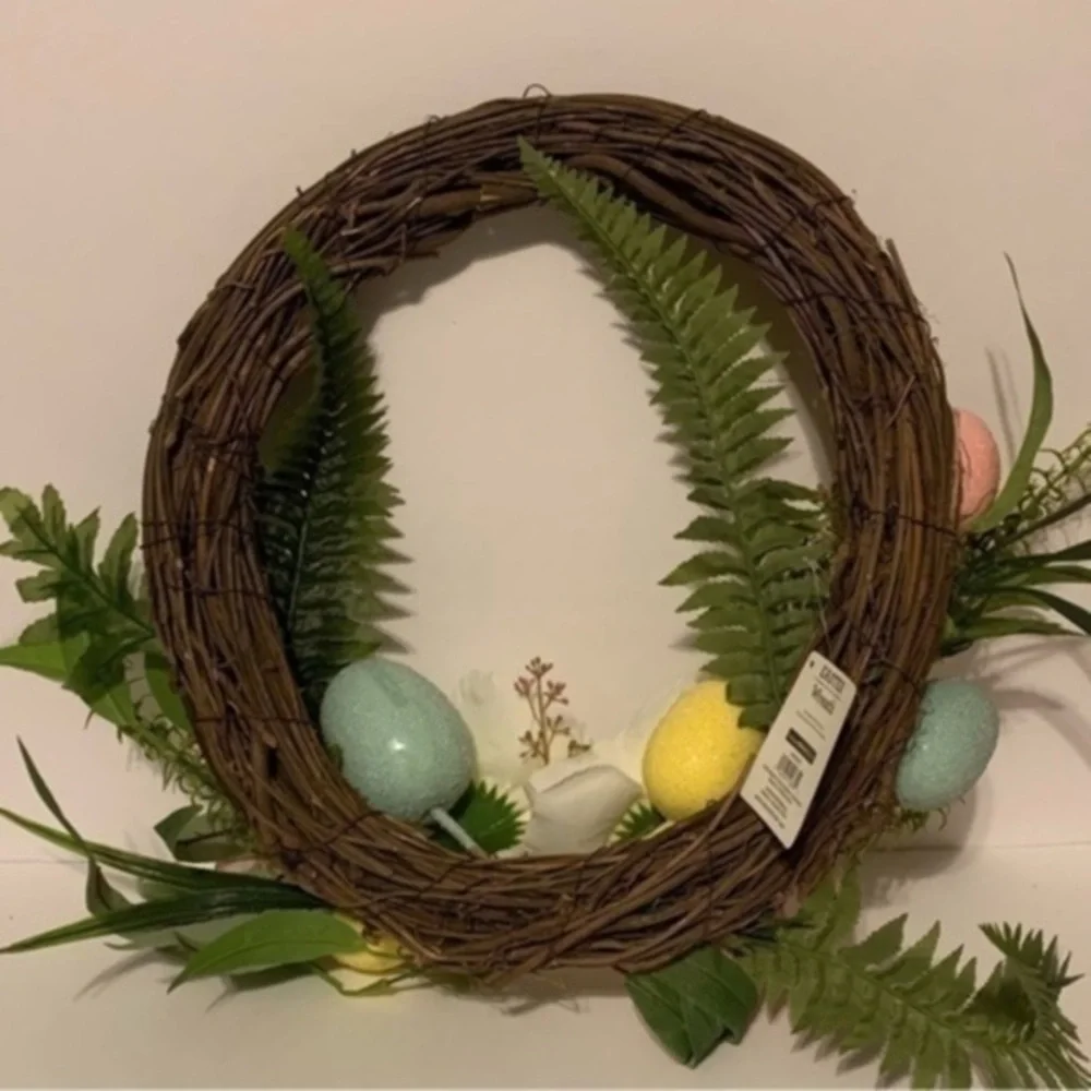 NWT. WAY TO CELEBRATE Easter/Spring Wreath